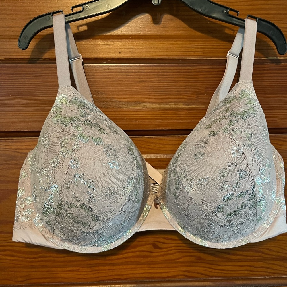Elegant Lace Women's Bra - blush